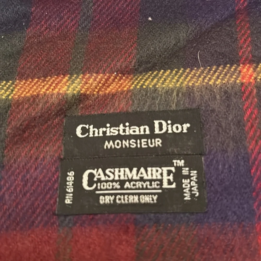 NWOT Christian Dior Cashmair Plaid Scarf with Fringe